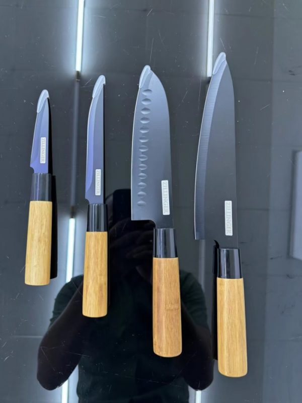 4-Piece Wooden Handle Chef Knife Set