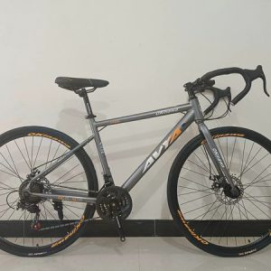 High-End 700c Road Bike