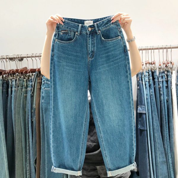 Wholesale Women's Denim Pants for Spring and Summer